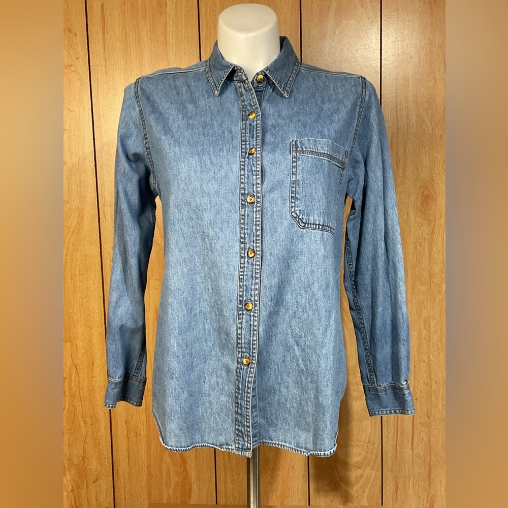 Faded Glory Light Wash Denim Shirt with Contrast Stitching SZ - L